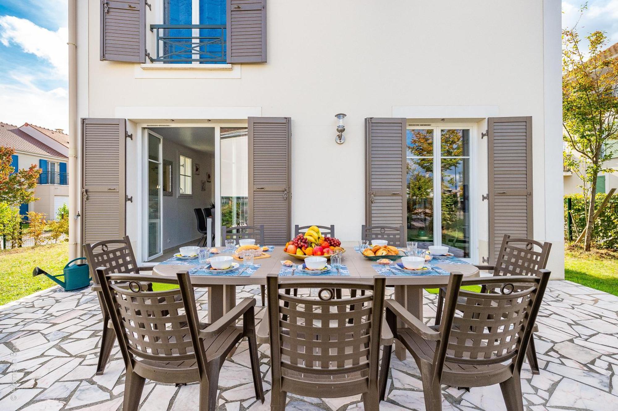 Gite La Villa Omagny Paris Marne-La-Vallee Экстерьер фото