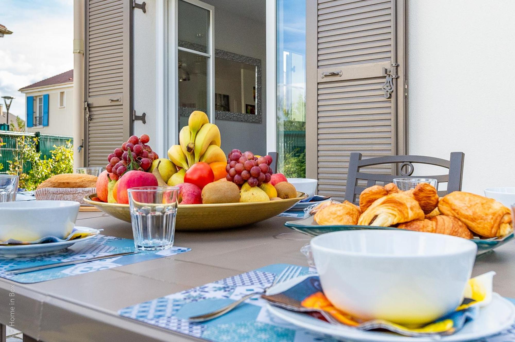 Gite La Villa Omagny Paris Marne-La-Vallee Экстерьер фото